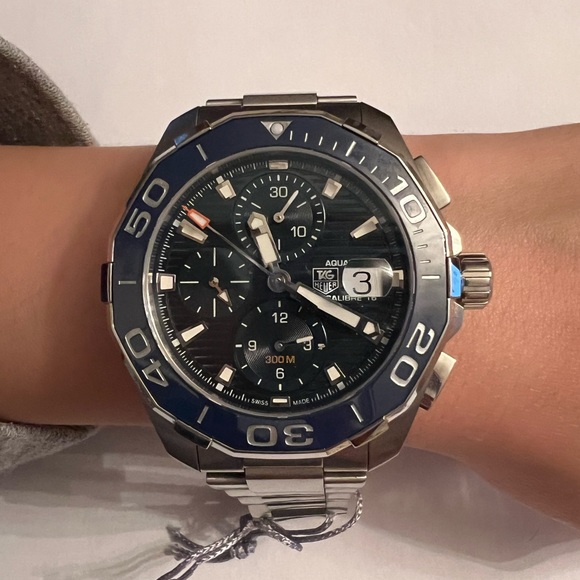 Tag Heuer Aquaracer Calibre 16 Blue Dial Chronograph 43mm Watch CAY211B-0 - Picture 4 of 6